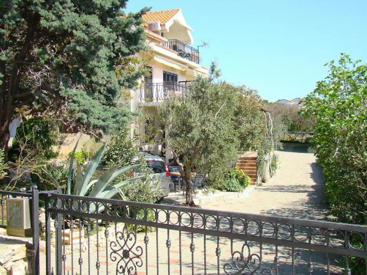 Apartments Davorka Šimuni Zewnętrze zdjęcie